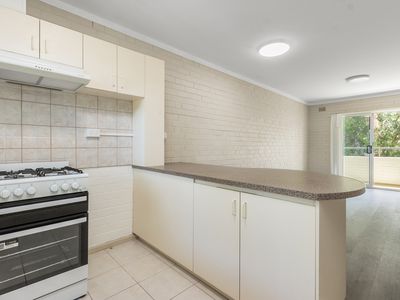 27/34 Davies Road, Claremont