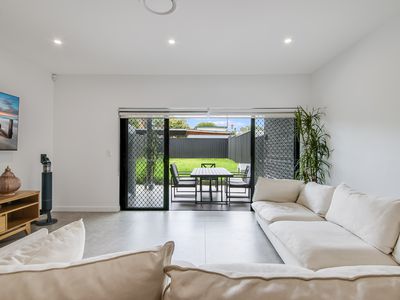 2 / 15 Bungulla Street, Sadleir