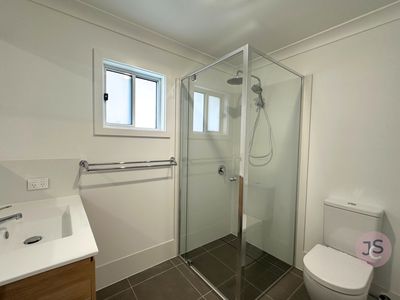 35a  Kline Street, Weston