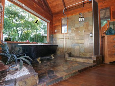 452 Wallace Road, The Channon