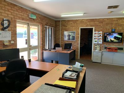 15 Close Way, West Kalgoorlie