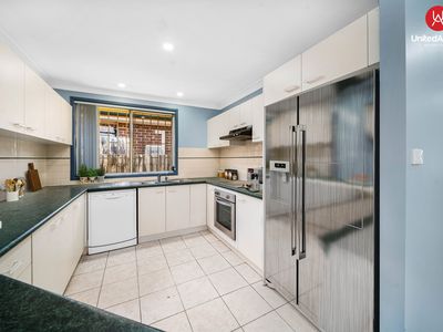 6 Maud Close, Cecil Hills