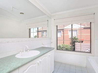 4 / 16 Grant Street, Oakleigh