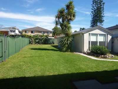 17 Mount Ave, Roselands