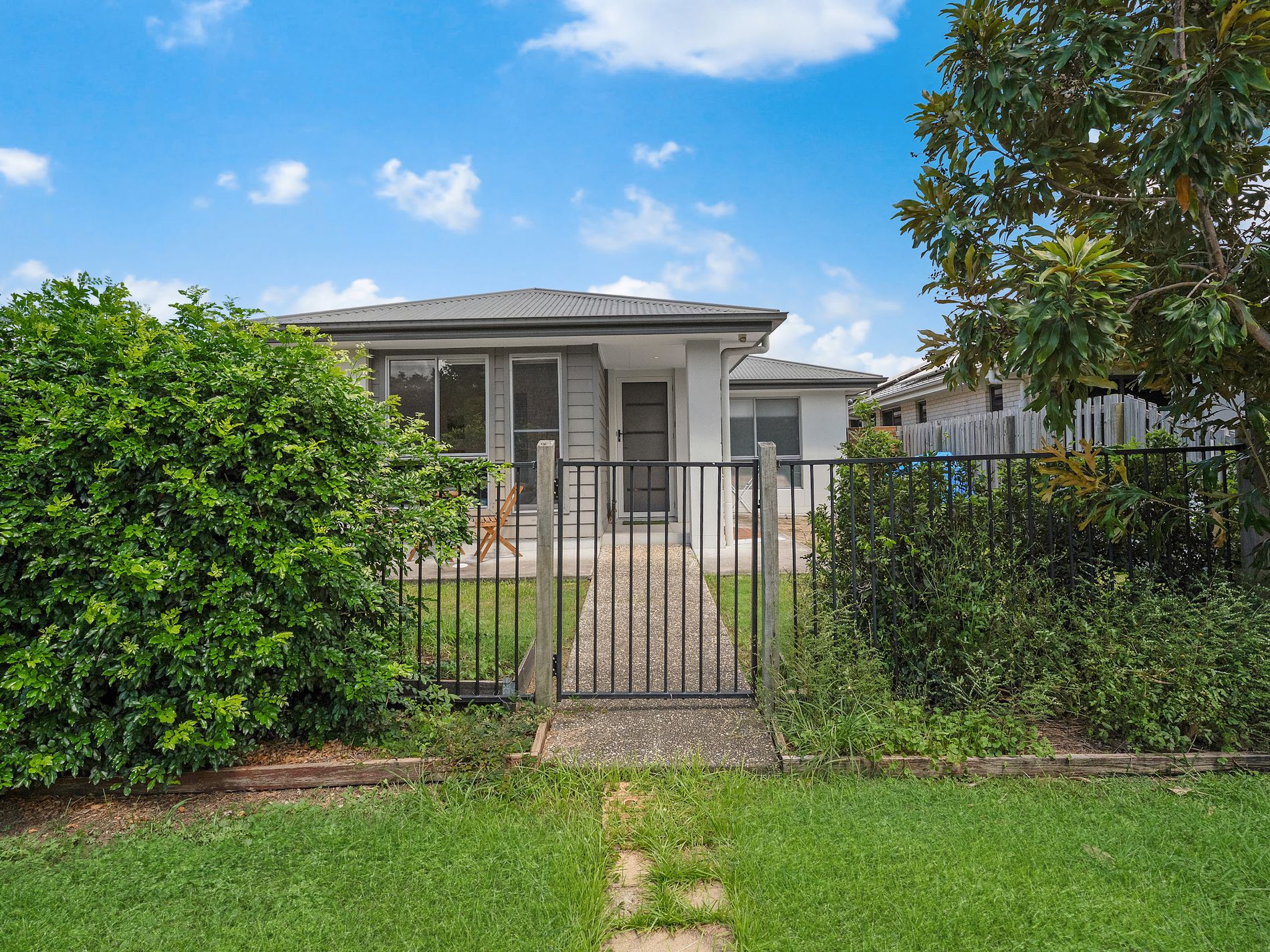7 Ron Grant Lane, Caboolture South