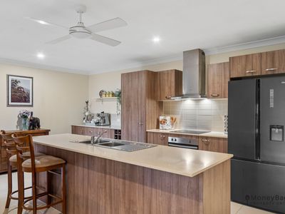 34 Songbird Circuit, Flagstone