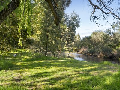 20 Piries-Goughs Bay Road, Piries