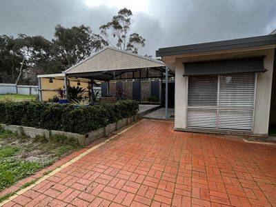 19-21 Inglewood Road, St Arnaud