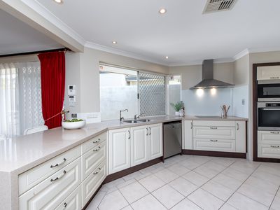 36 Ferentino Road, Stirling