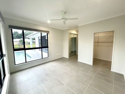 47 Seaside Parade, Palm Cove