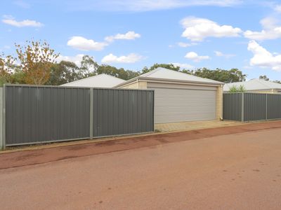 10 Boys Road, Pinjarra