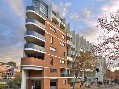 130 Carillon Avenue, Newtown