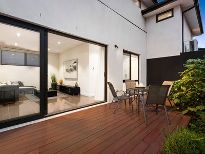 1 / 746 Toorak Road, Hawthorn East