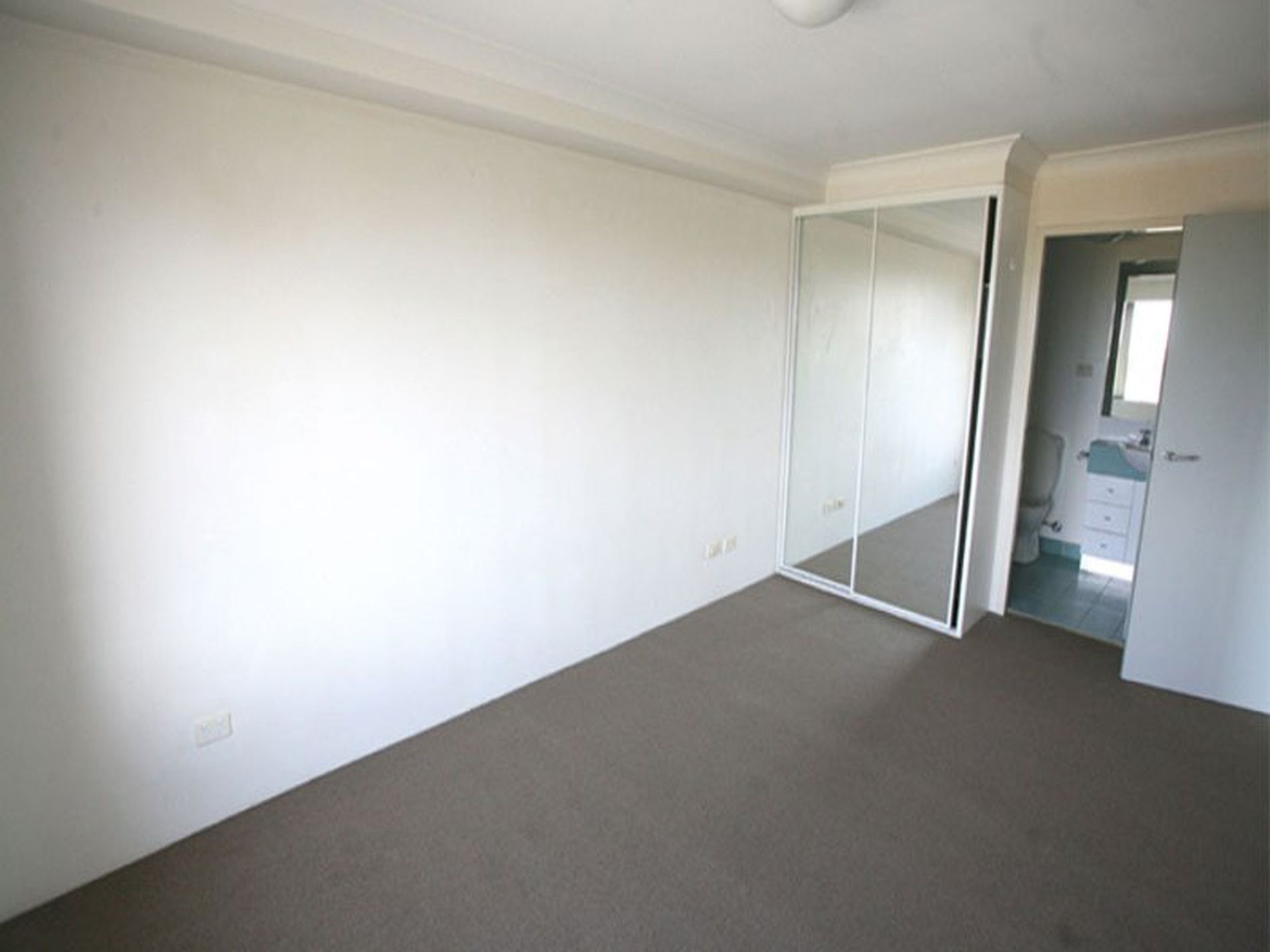 3606 / 177 Mitchell Road, Alexandria