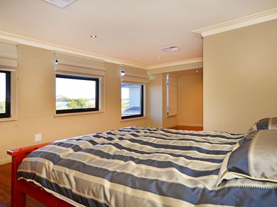 17 Vestia Walk, Stirling