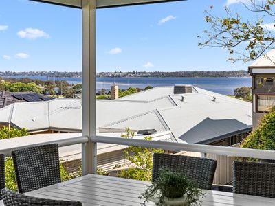 10A Ferguson Street, Alfred Cove