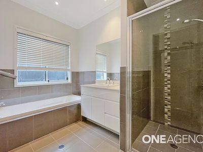 16 Trawler Street, Vincentia