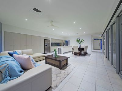 51 Torrens Crescent, Wakerley