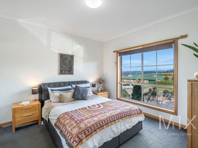 22 Thistle Down, Huntingfield
