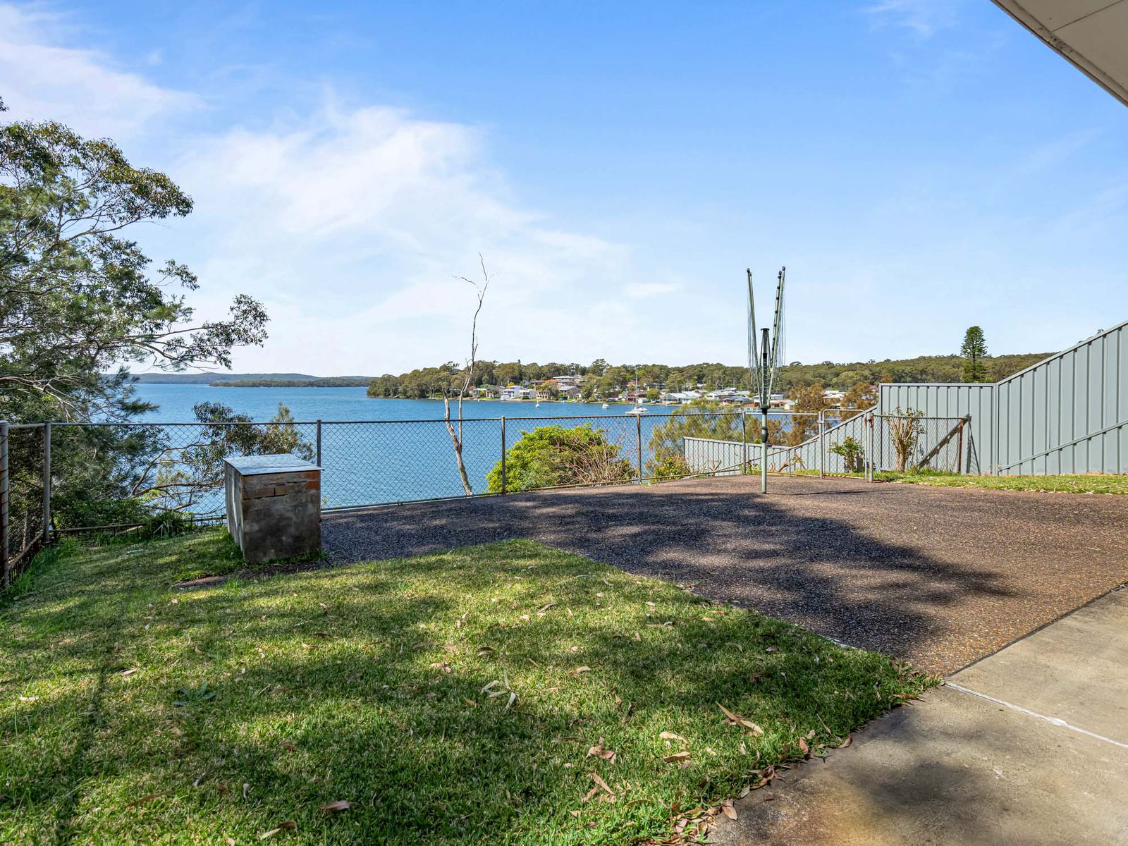 23 Beach Road, Balcolyn