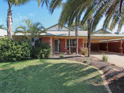 5 Carlyle Court, Boulder