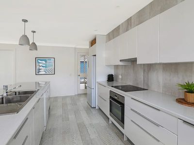 5 Victor Street, Alexandra Headland