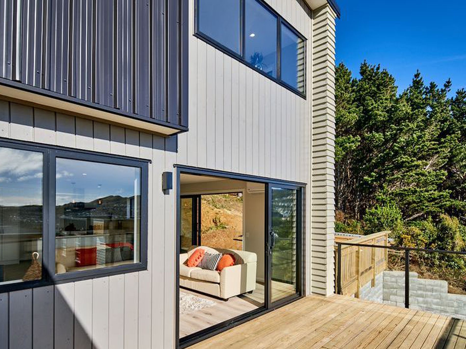 7 Spitfire Place, Newlands
