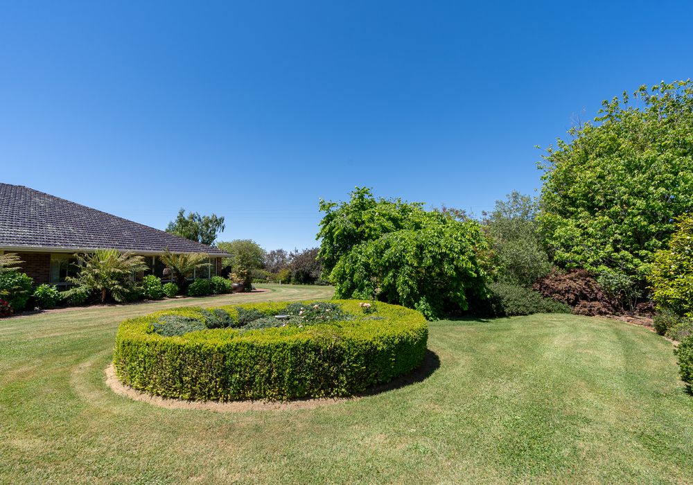 127 Orchard Road, Springside