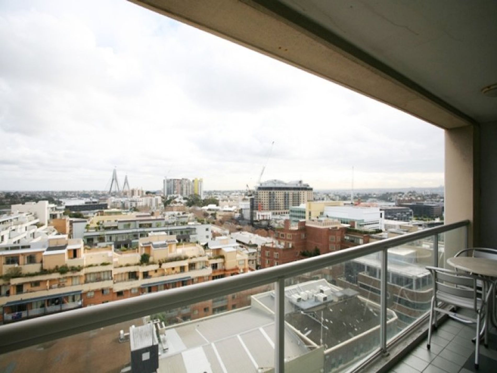 Level 1304 / 50 Murray Street, Sydney