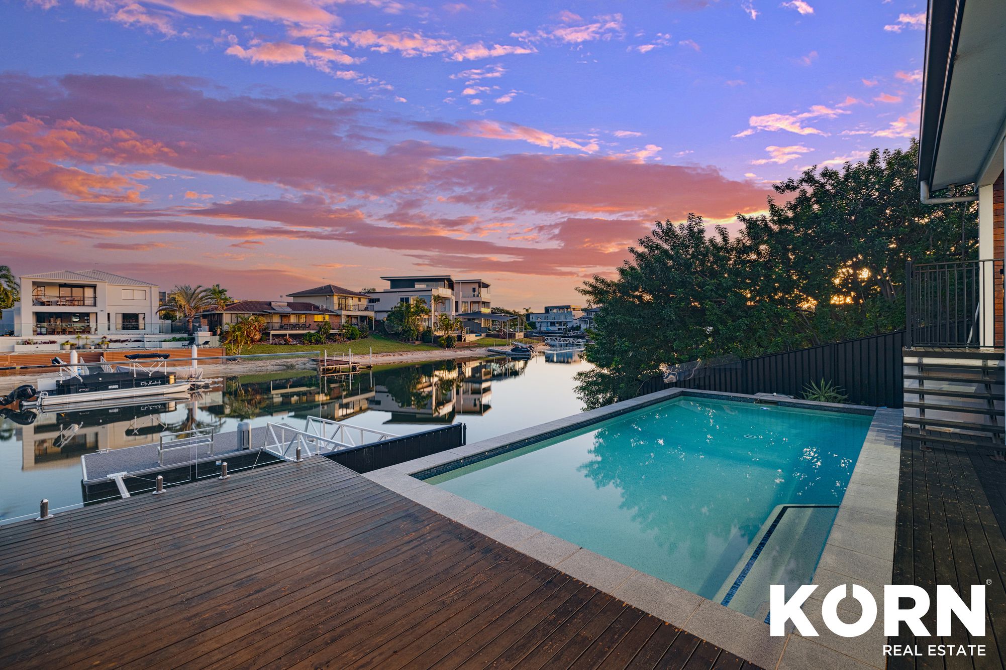 26 Coobowie Street, Broadbeach Waters