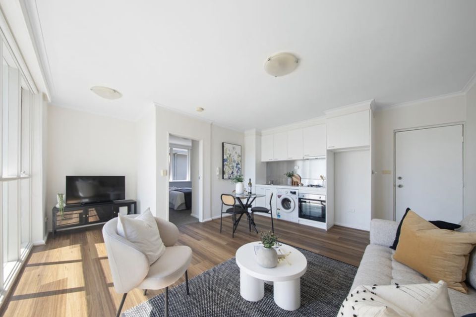 7 / 2 Pozieres Avenue, Elwood