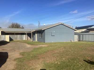 1 / 28 McAllister Street, Finley