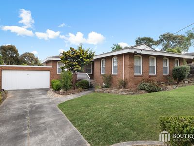8 Creswick Street, Glen Waverley
