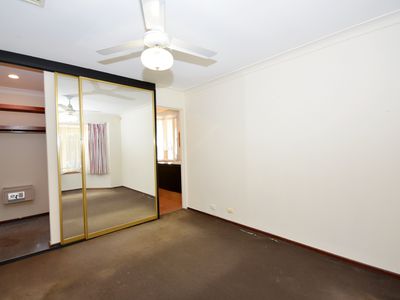 11 Bartlett Place, Parmelia