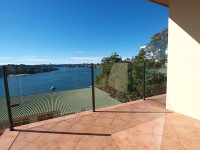 10 / 18 Walton Crescent, Abbotsford