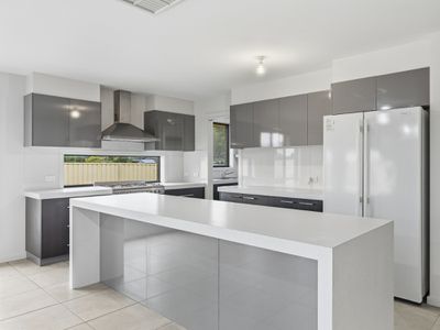 24 Silver Wattle Drive, Wangaratta