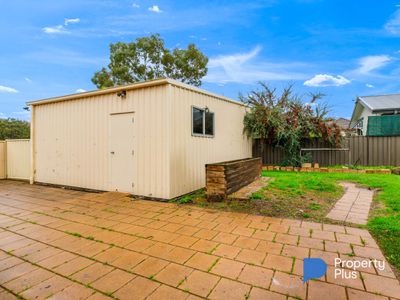 154 MacKenzie Street West, Golden Square