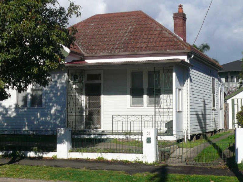 31 Moore Street, Campsie