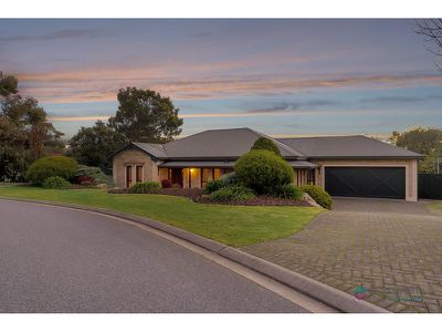 23 Wood Crescent, One Tree Hill