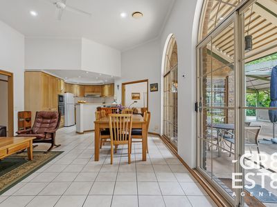 13 The Glade, Dandenong