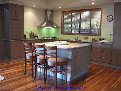 18 Agnew Street, Atherton