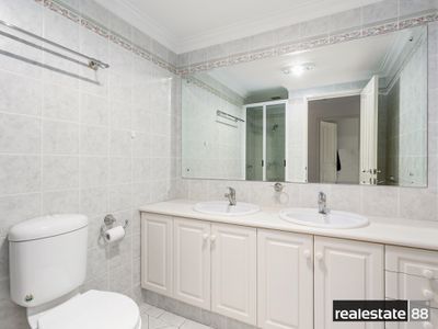 1 / 50 Trafalgar Road, East Perth