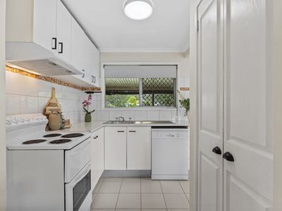 8 William St, Rochedale South