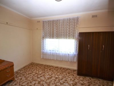 22 Freeburgh Avenue , Mount Beauty