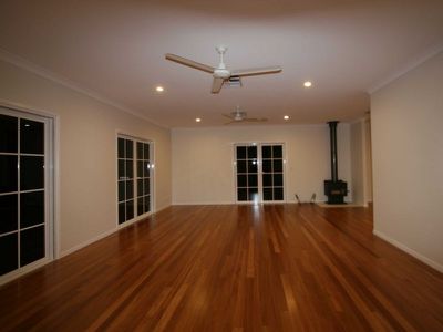 2 Little Curlew Court, Longreach