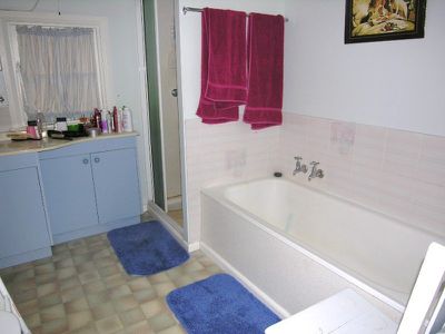 1 Field Road, Lonnavale