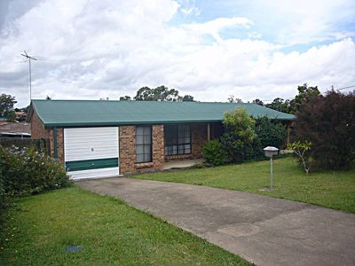 6 Green Way, Rochedale South
