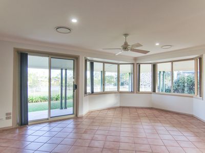 6 Mirage Drive, Tuncurry