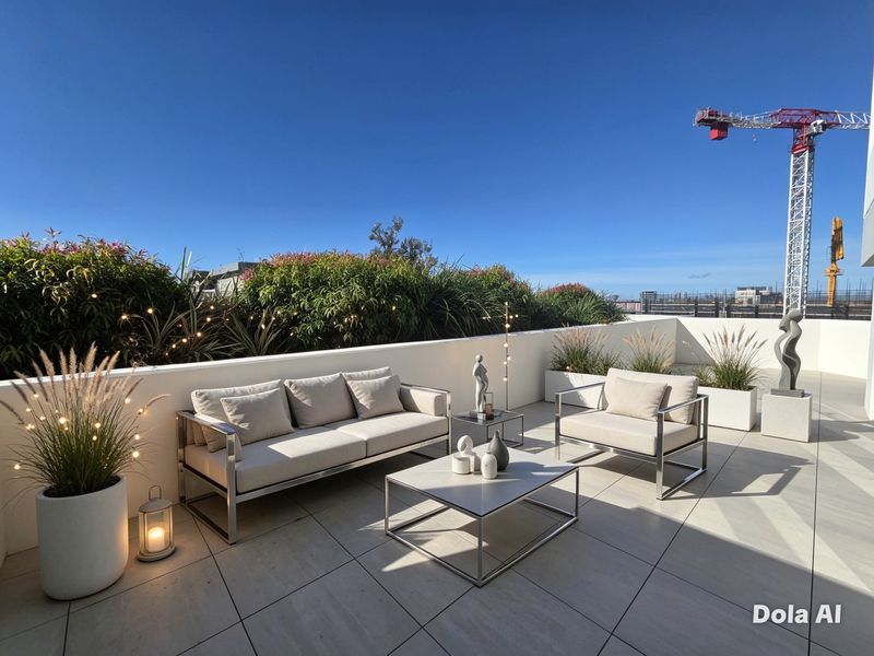 3 Bedroom / 16 Sandstone Crescent, Macquarie Park