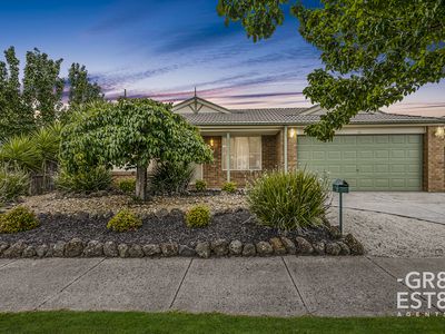 42 Von Nida Drive, Cranbourne North